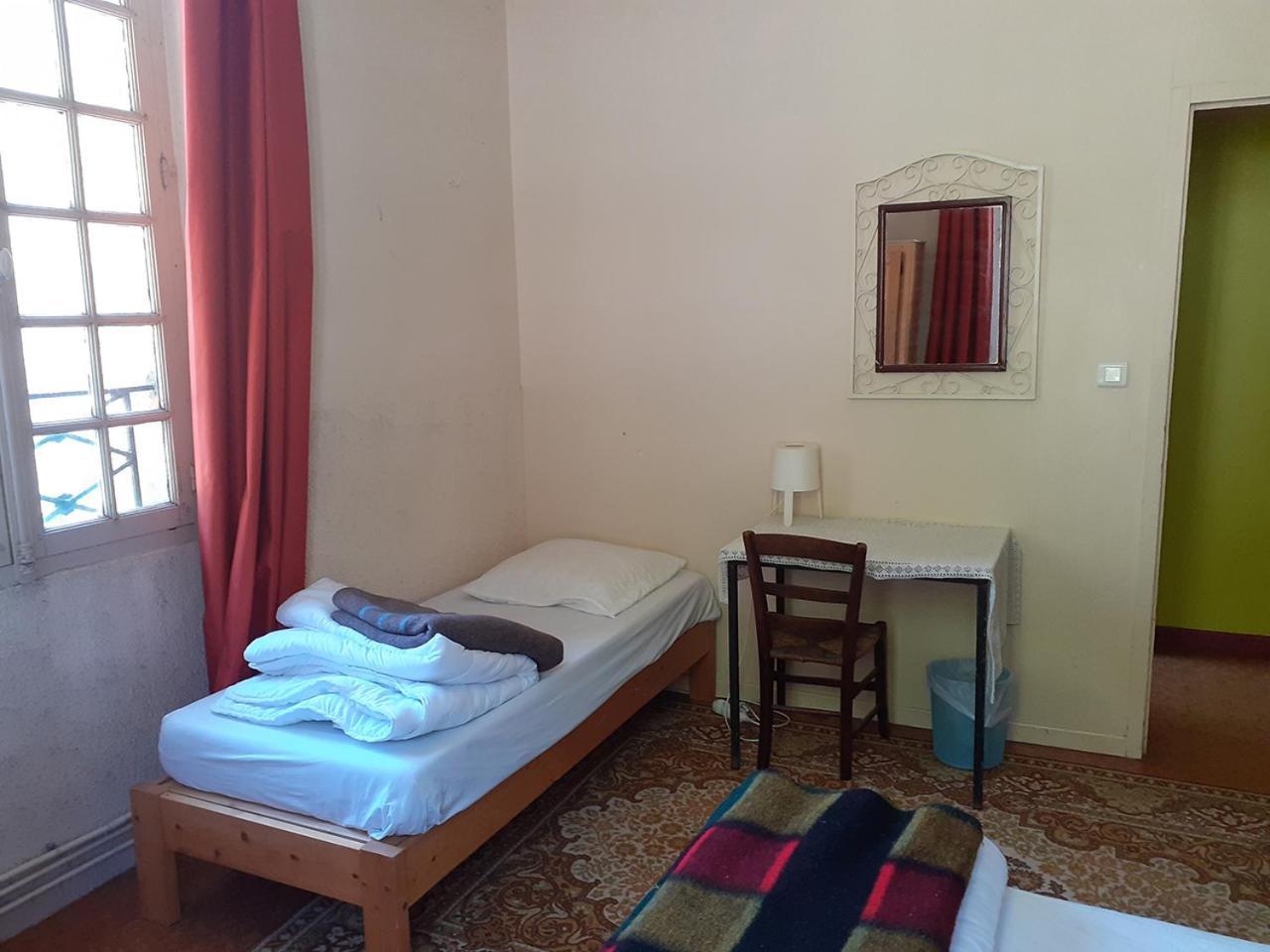 Le Moulin De Saleth Hotel Saint-Antonin Cameră foto